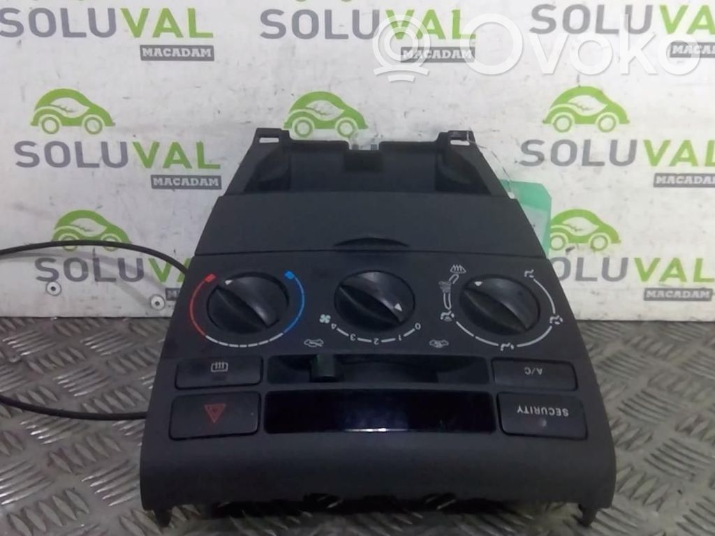 Toyota Corolla E120 E130 Climate control unit 