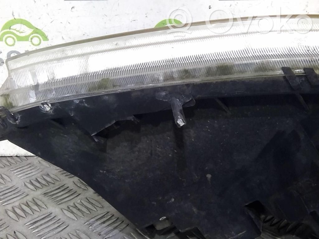 Toyota Corolla E100 Scheinwerfer 