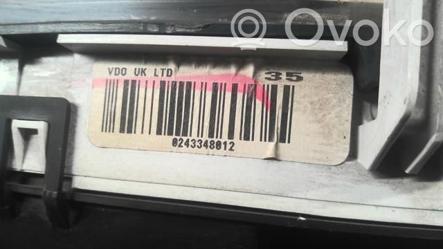 Toyota Avensis T220 Tachimetro (quadro strumenti)