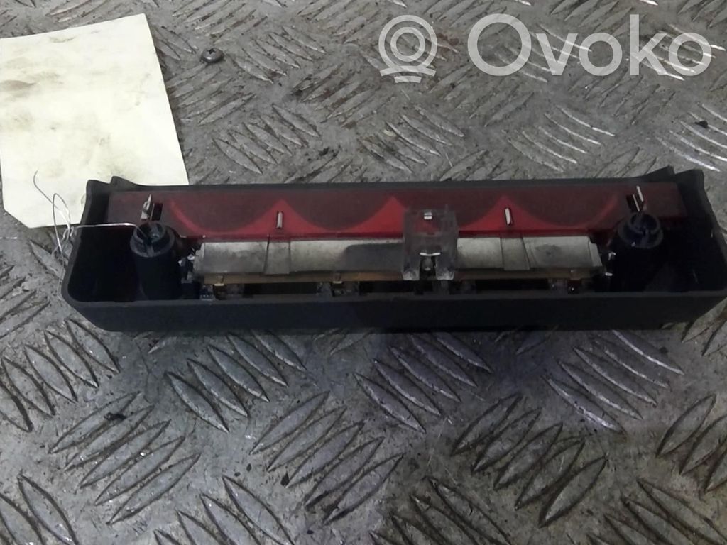 Citroen C2 Third/center stoplight 