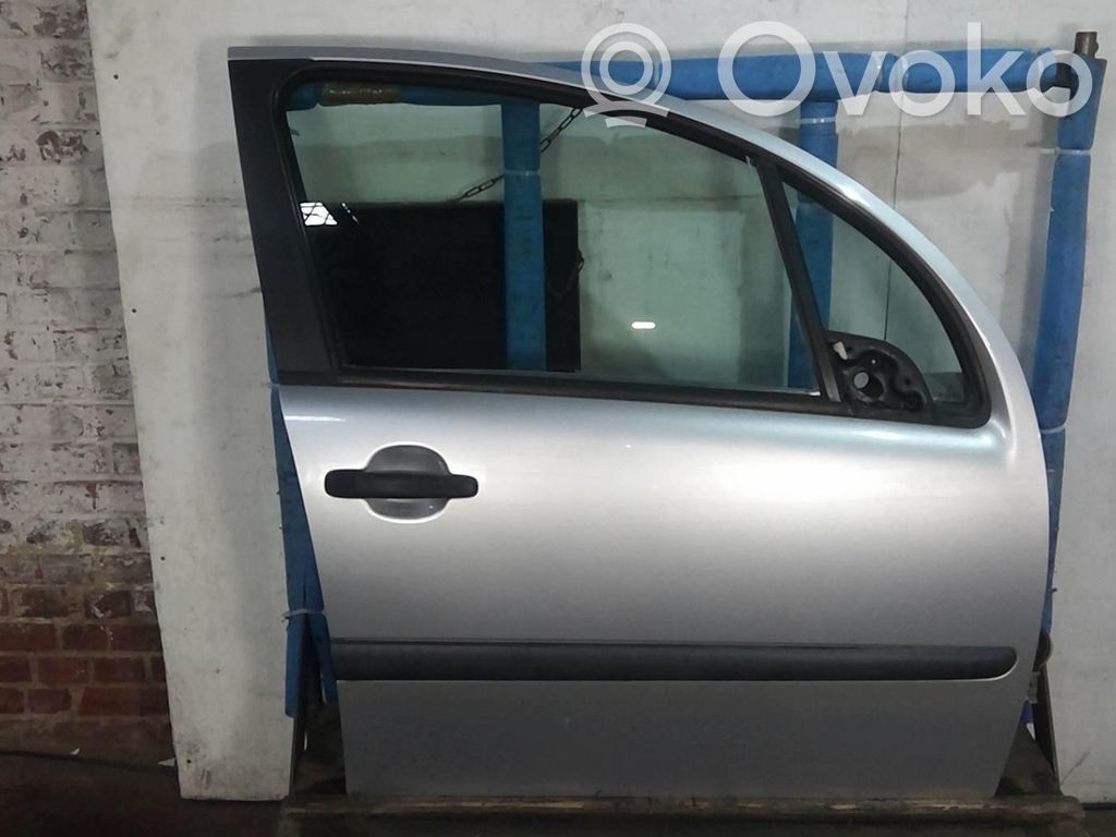 Durvis   9004V1
