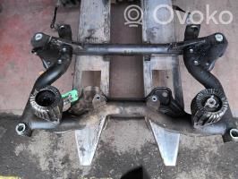 Mercedes-Benz C W204 Sottotelaio anteriore