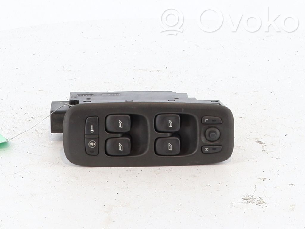 Electric window control switch   NT