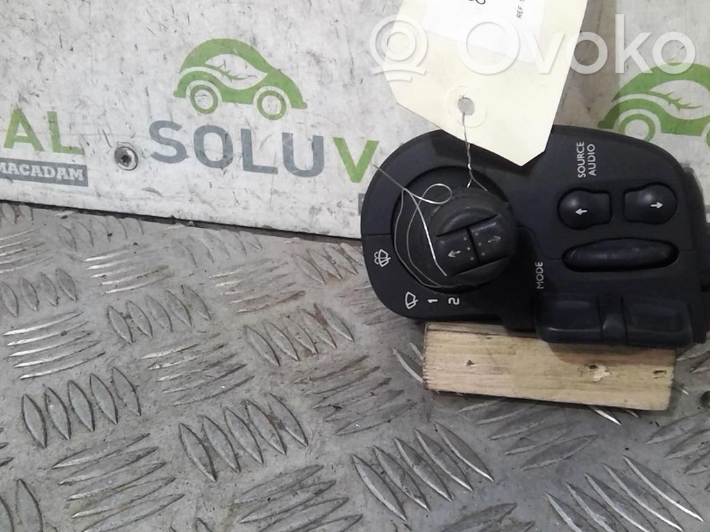 Leva comando tergicristalli   8201590631