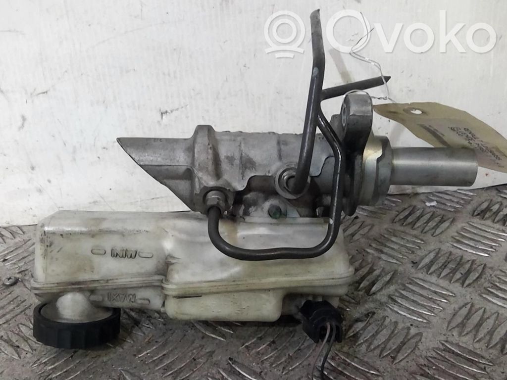 Renault Fluence Jarrutehostin 