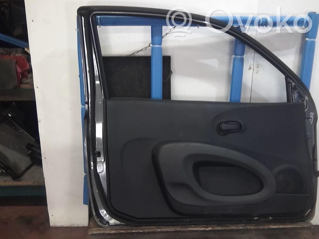 Nissan Micra Portiera anteriore 