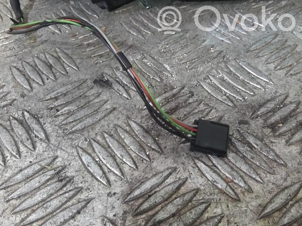 Etuoven sähköinen sivupeili   51168245128