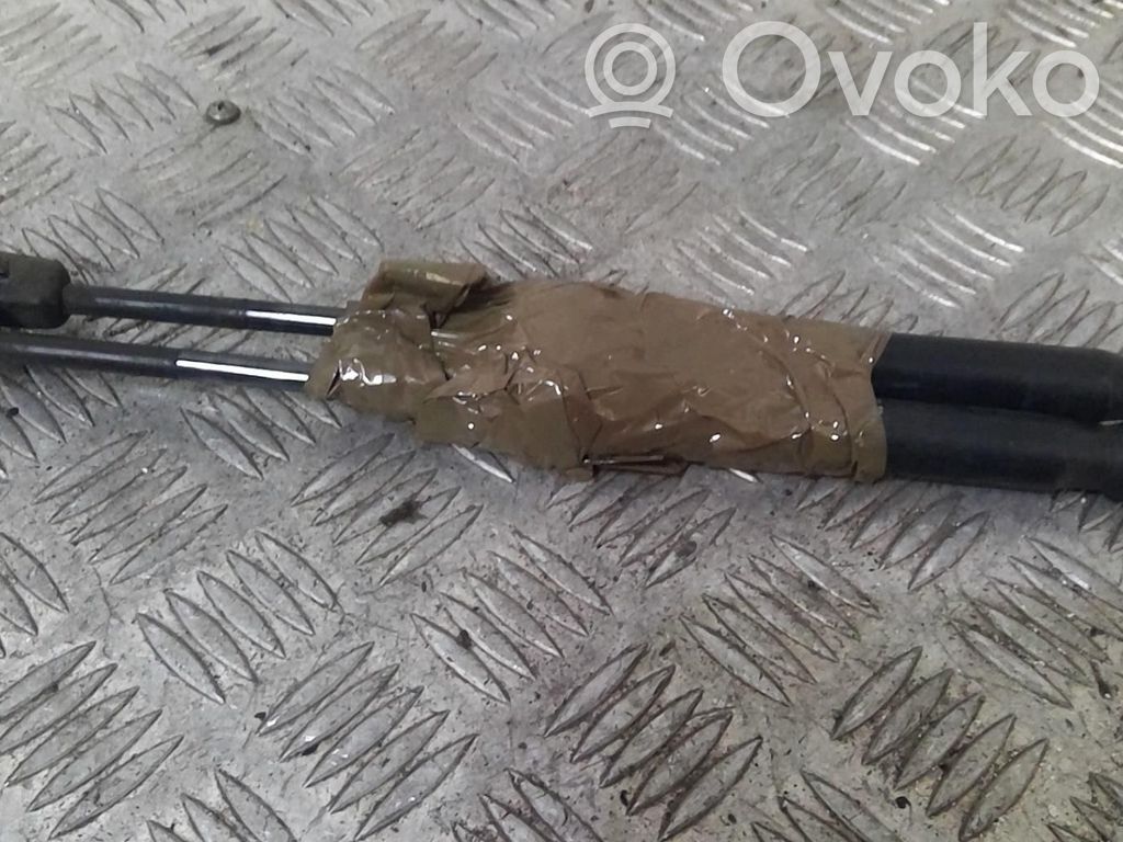 KIA Magentis Amortyzator klapy tylnej bagażnika 
