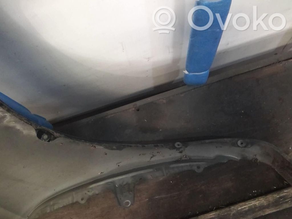 Toyota Yaris Guardabarro 