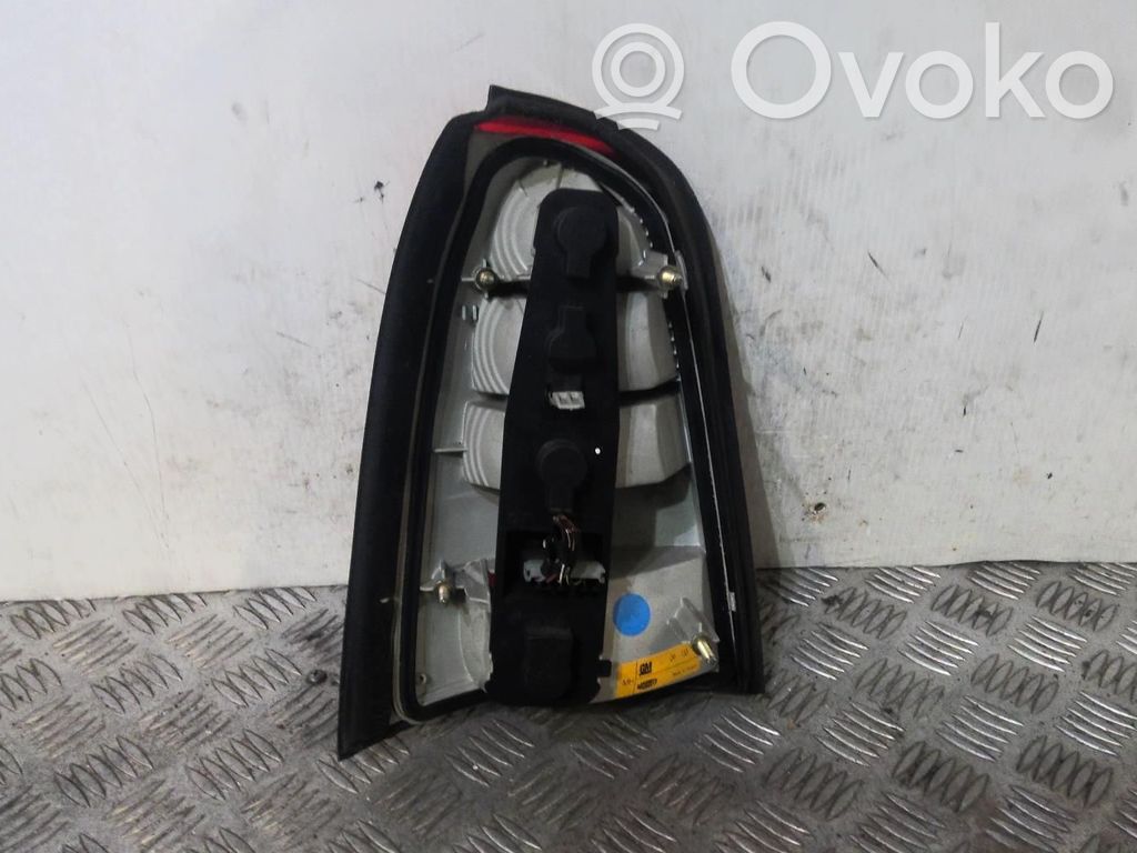 Opel Vectra B Lampa tylna 