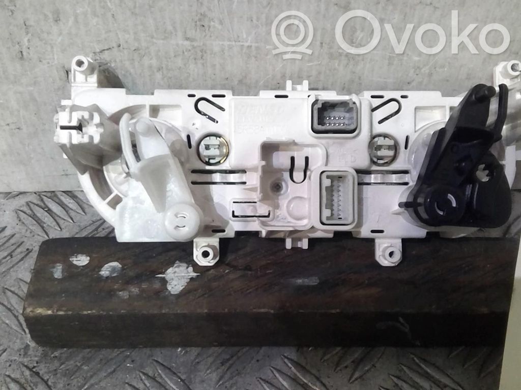 Unitate control climatizare   275704632R