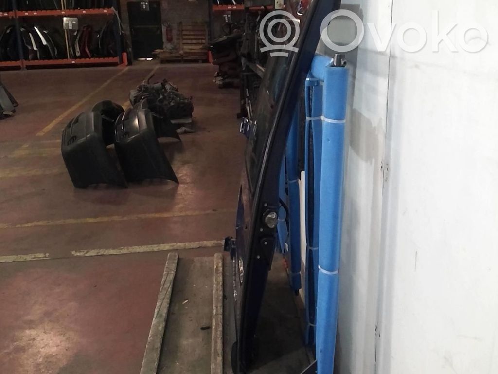 Galinės durys   8702A0