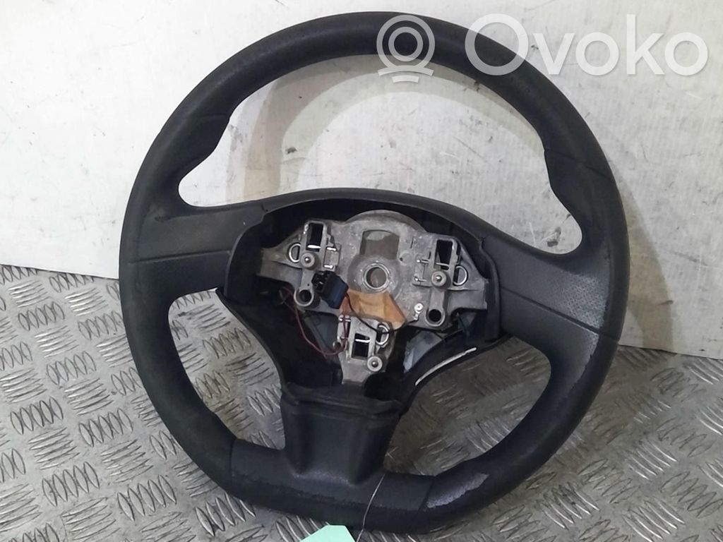 Ohjauspyörä   00004109NT
