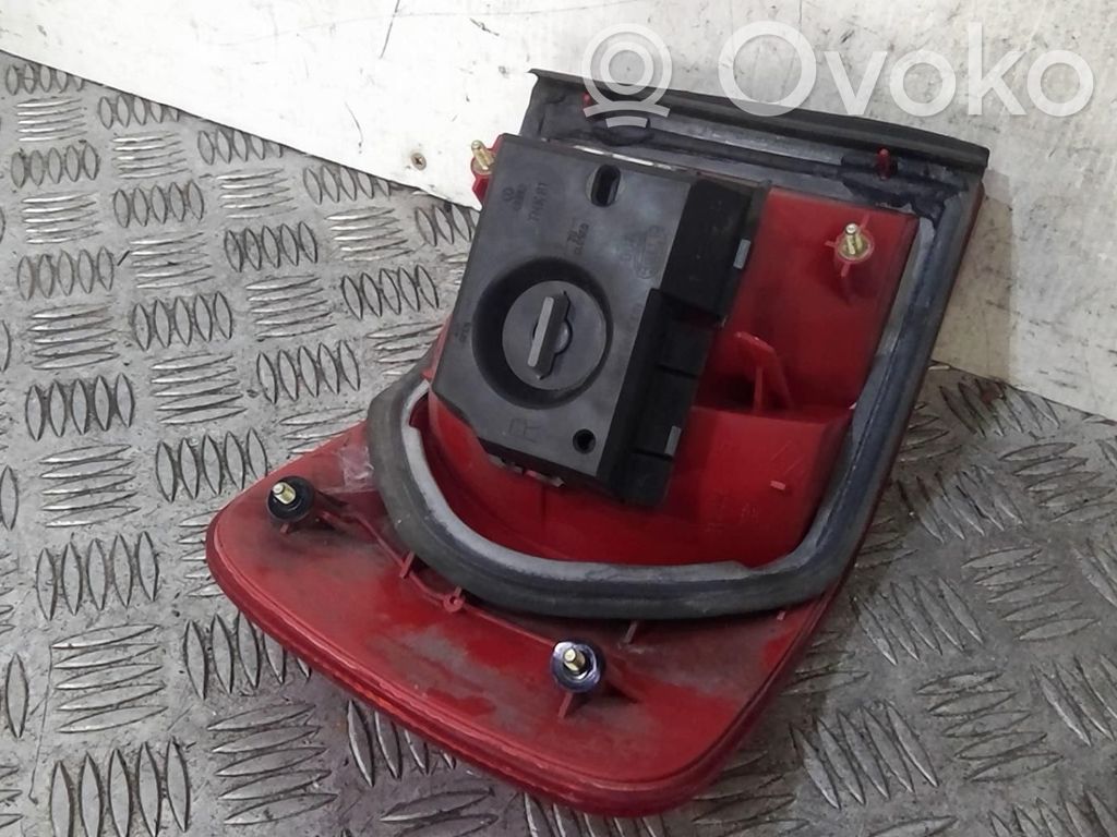 Audi 80 90 B3 Luz trasera/de freno 