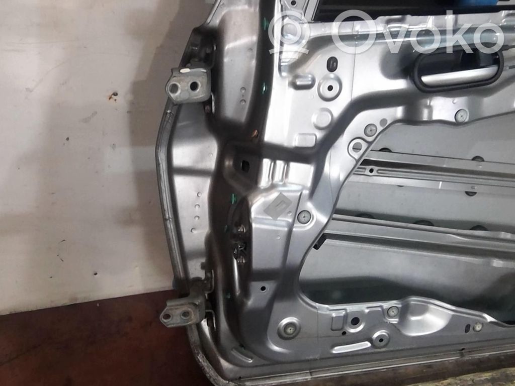 Mazda 2 Дверь 