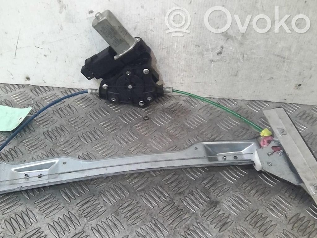 Opel Corsa D Macara ușă față cu motor 