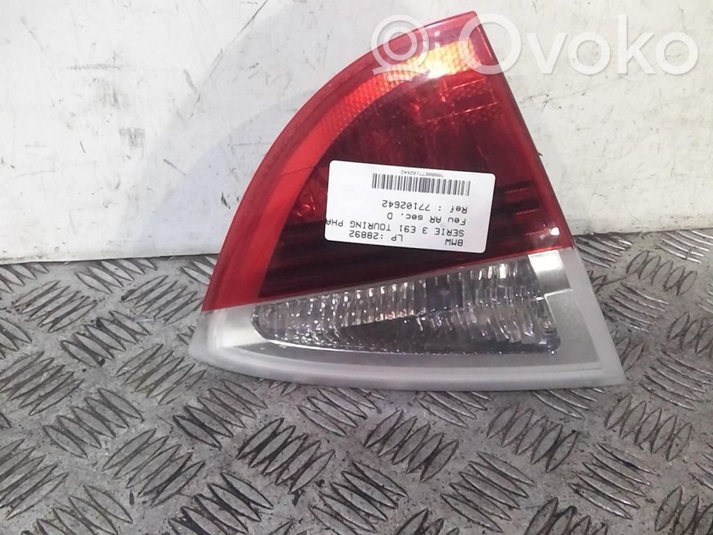 BMW 3 E90 E91 Tailgate rear/tail lights 