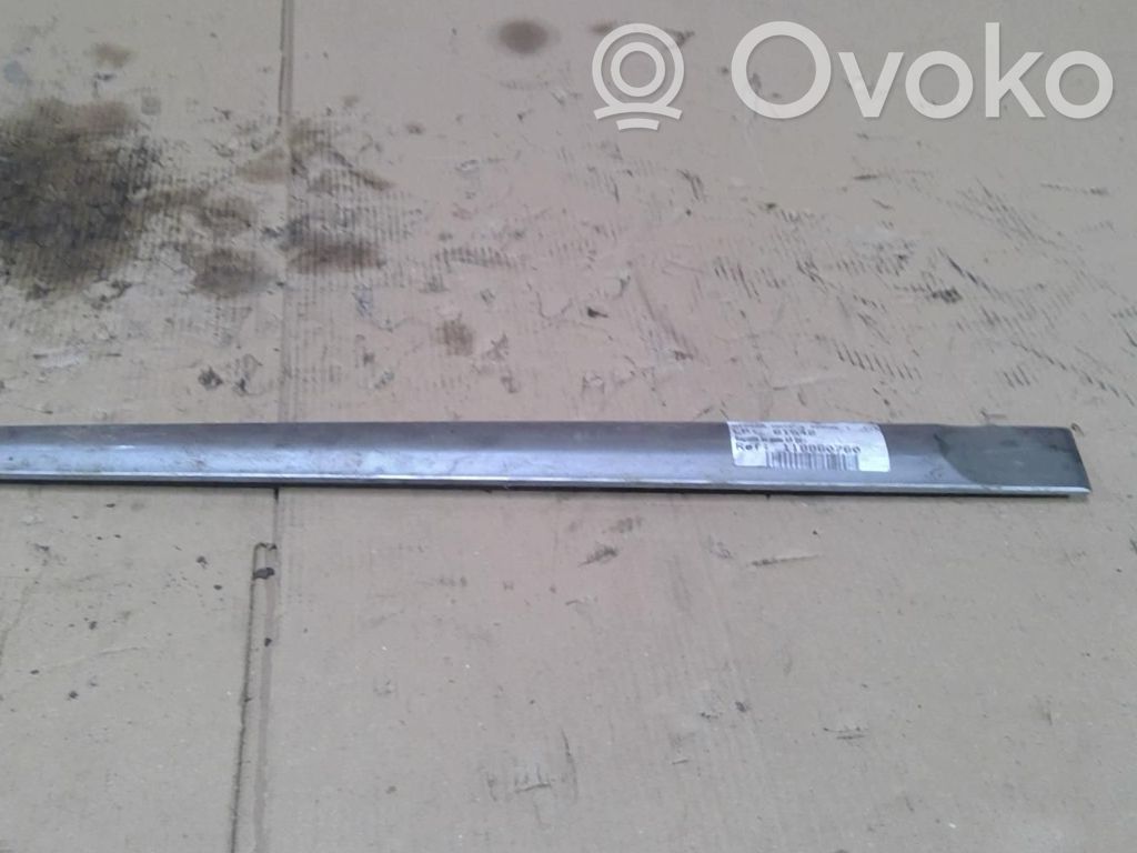 Nissan Note (E11) Mască ușă spate (turnată) 