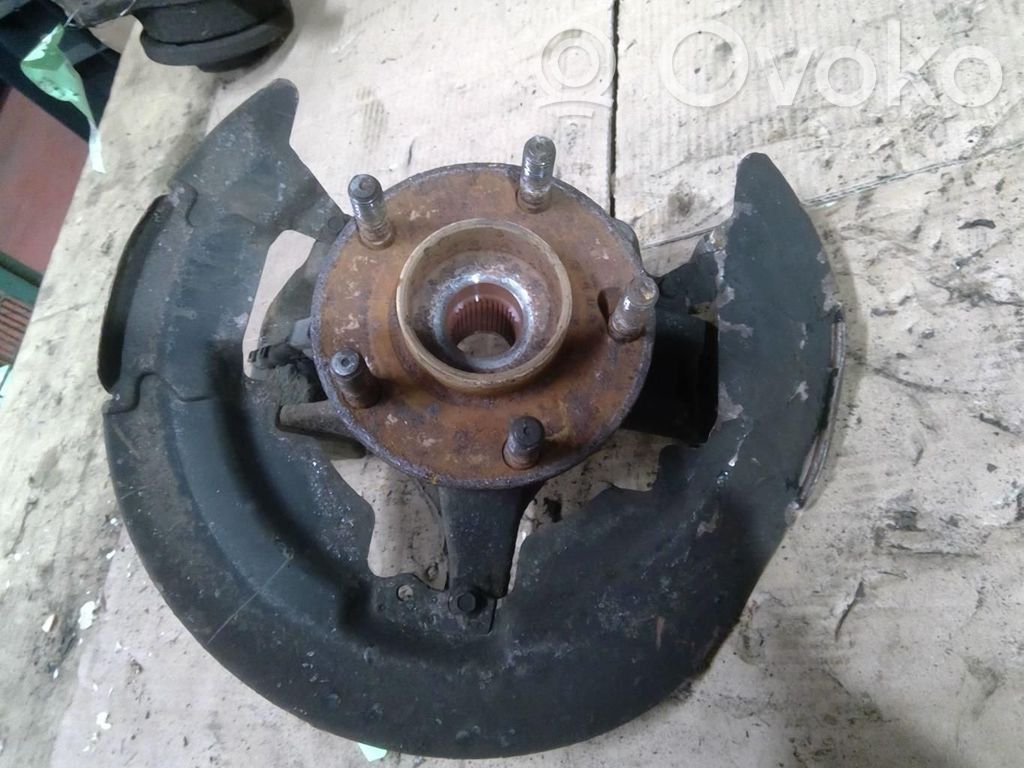 Volvo C30 Achsschenkel vorne 