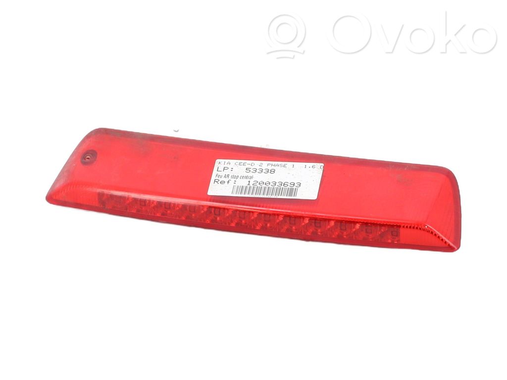 KIA Ceed Third/center stoplight 