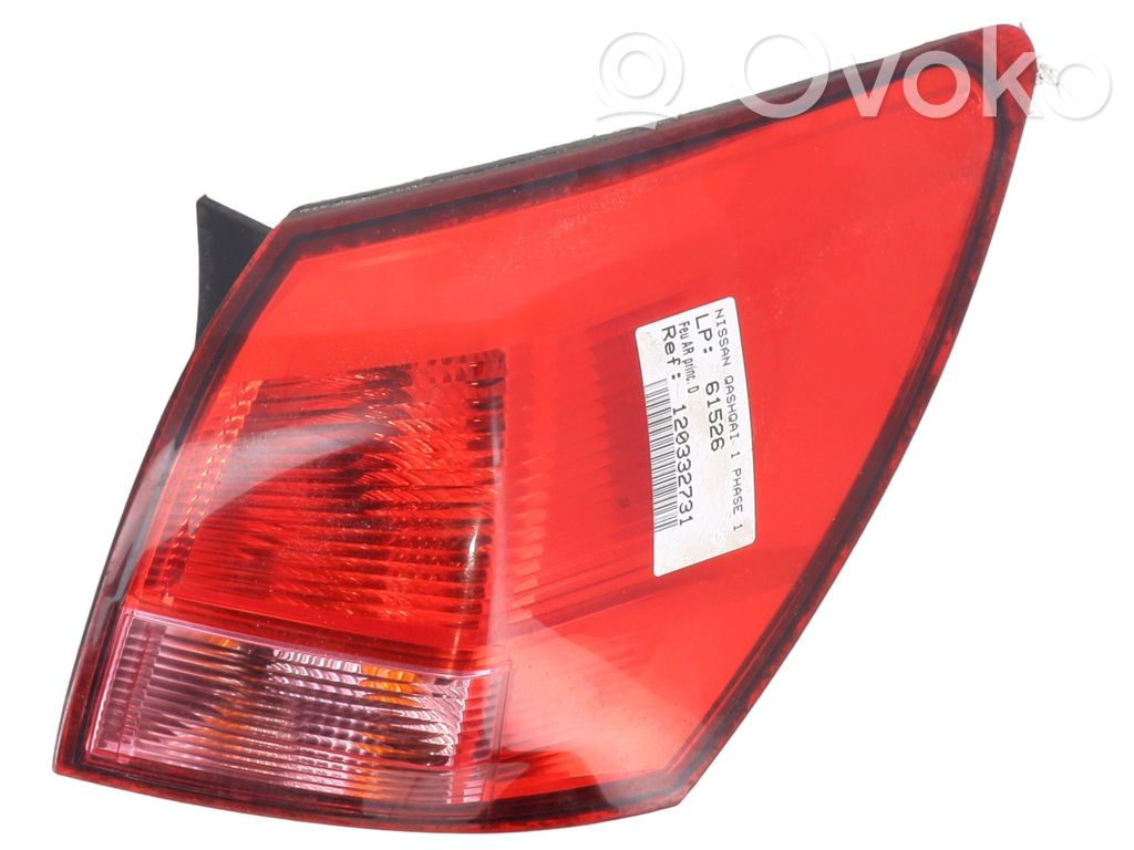 Nissan Qashqai Lampă spate în caroserie 