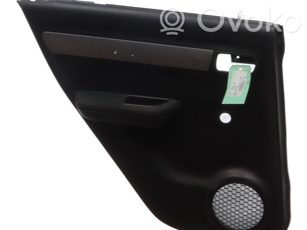 Suzuki SX4 Moldura del tarjetero de la puerta trasera 