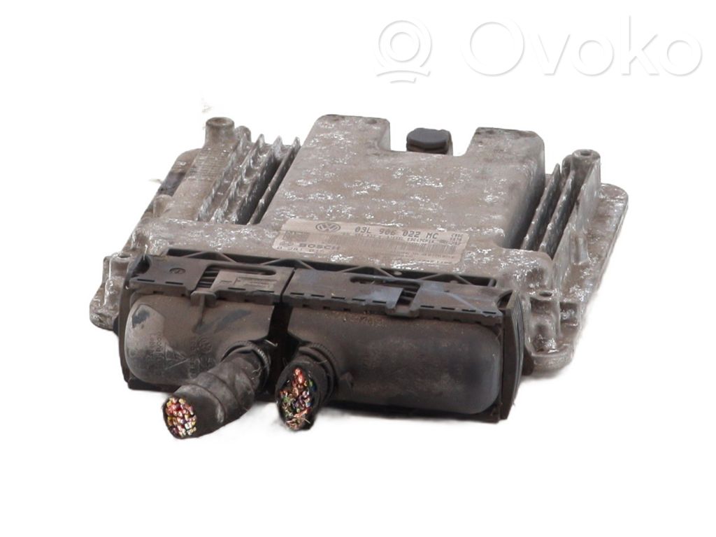 Engine control unit/module   5K0920870E