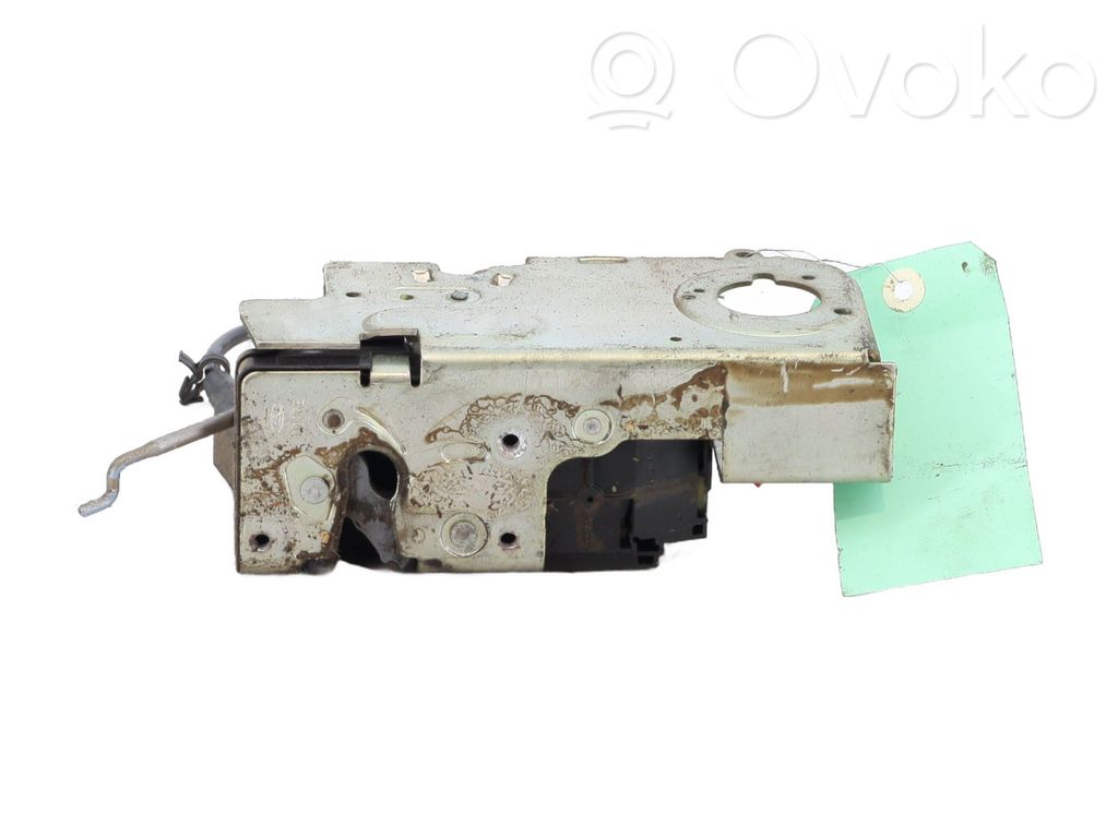 Front door lock   4060638