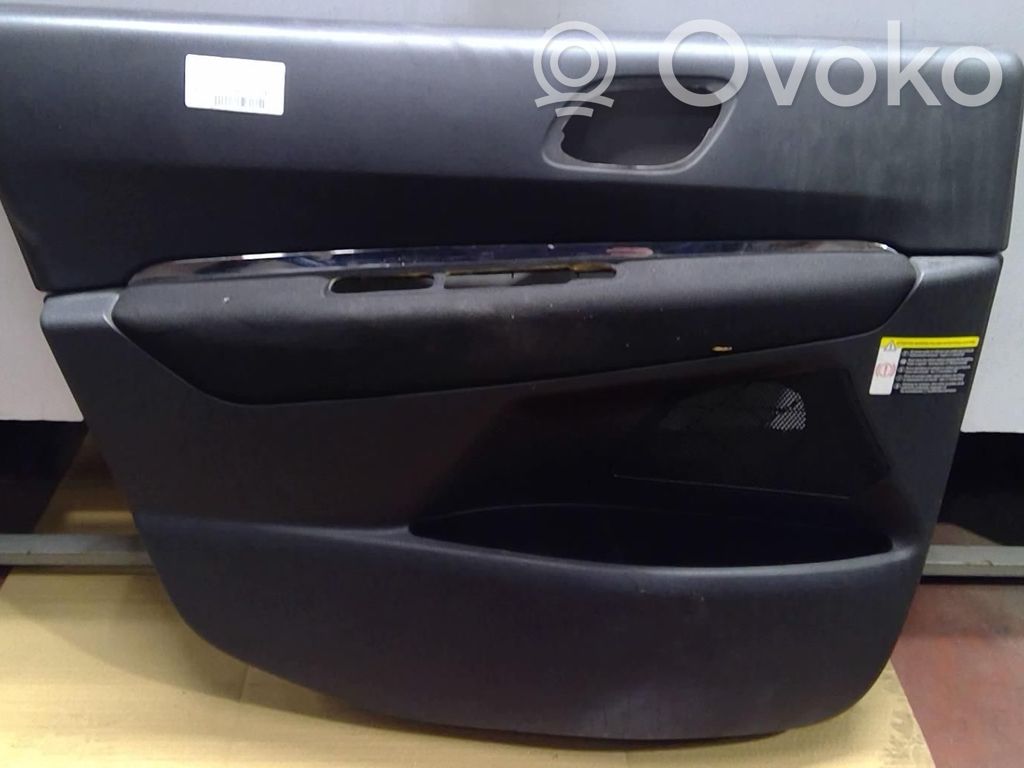 Peugeot 5008 Etuoven verhoilu