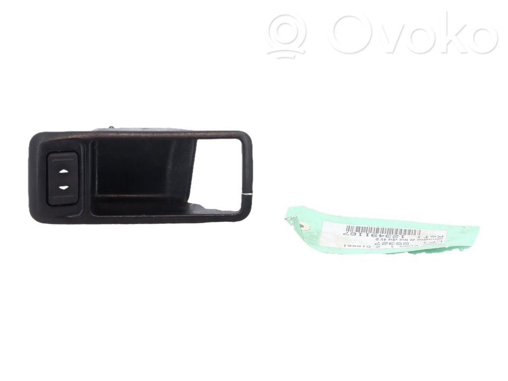 Electric window control switch   1471913