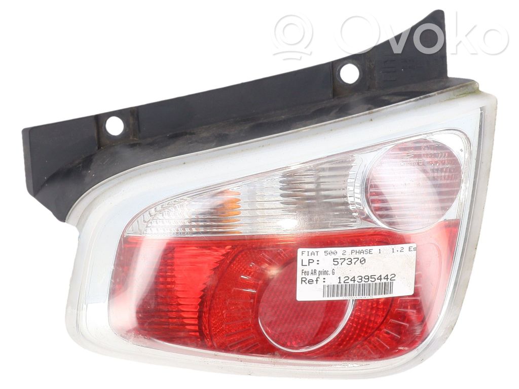 Fiat 500 Aizmugurējais lukturis virsbūvē 