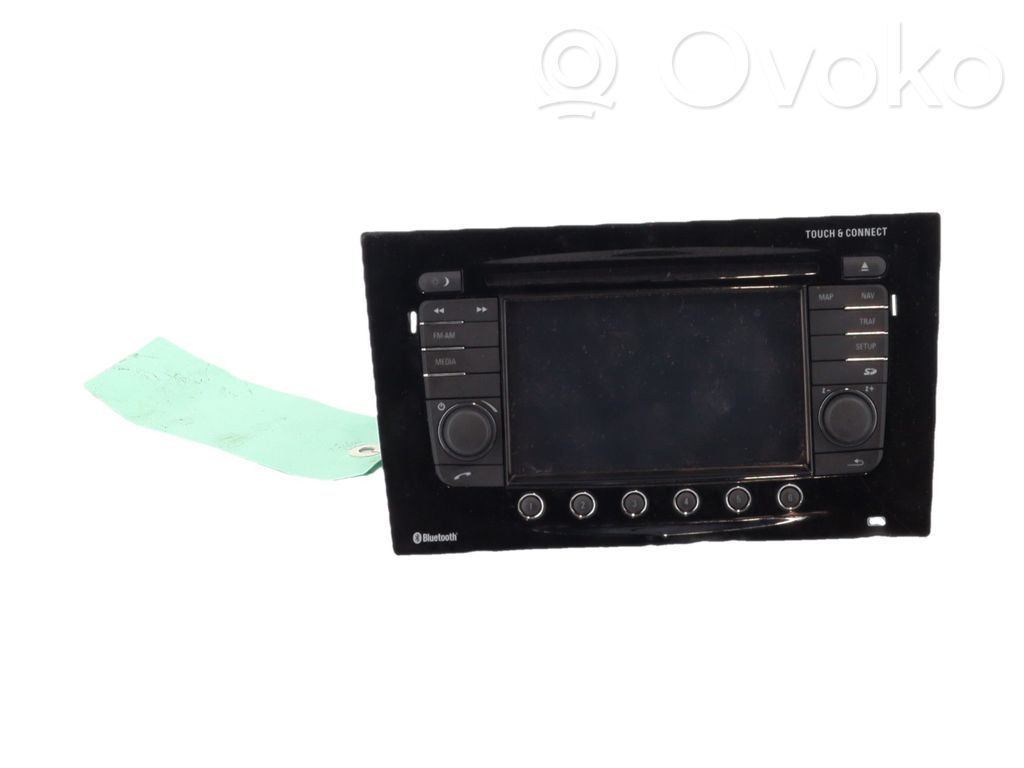 Opel Corsa D Panel / Radioodtwarzacz CD/DVD/GPS 