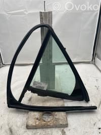 Ventanilla de ventilación de la puerta trasera   NT