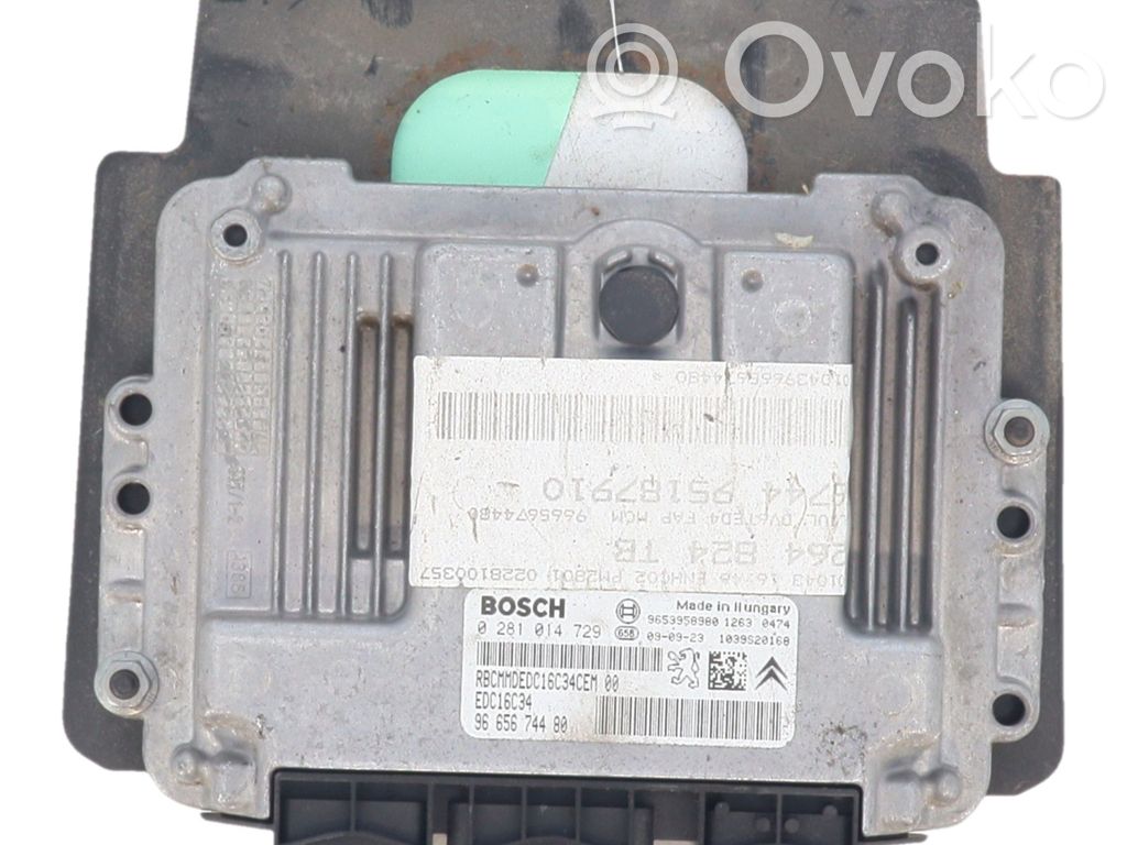 Peugeot 3008 I Engine control unit/module 