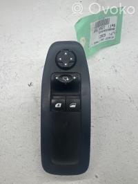 Peugeot 208 I Przyciski szyb 