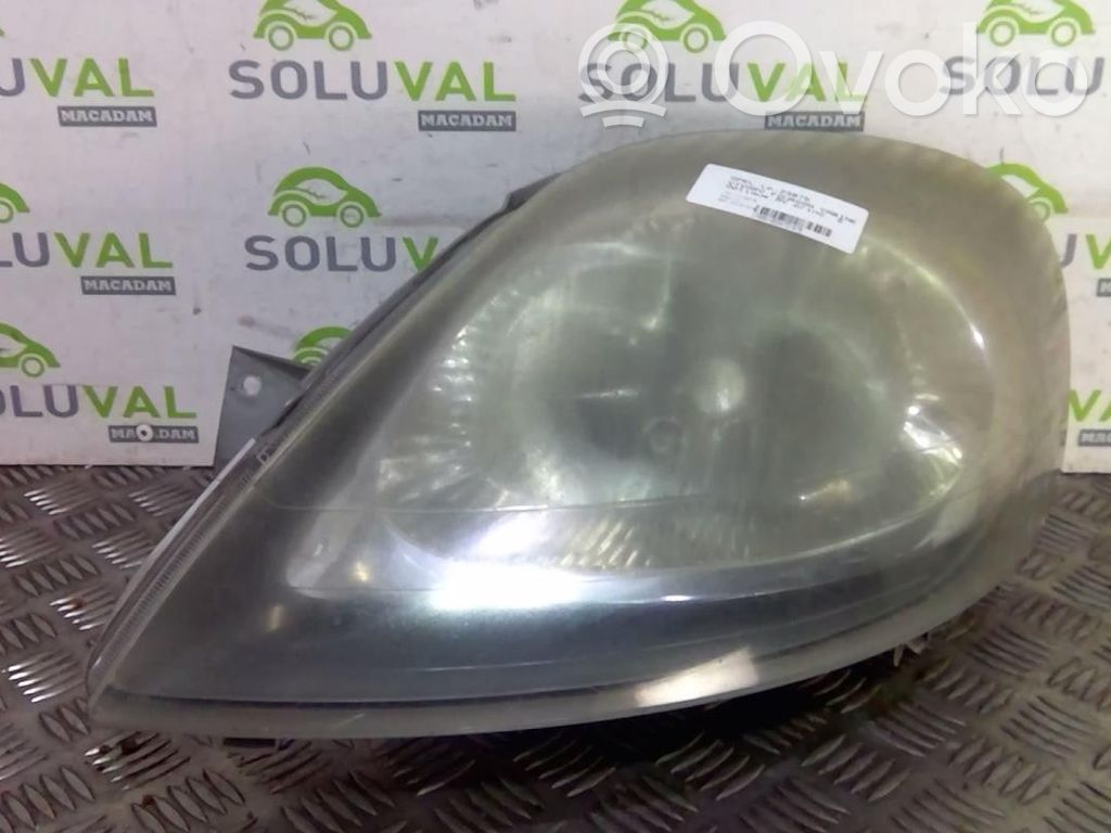Opel Vivaro Headlight/headlamp