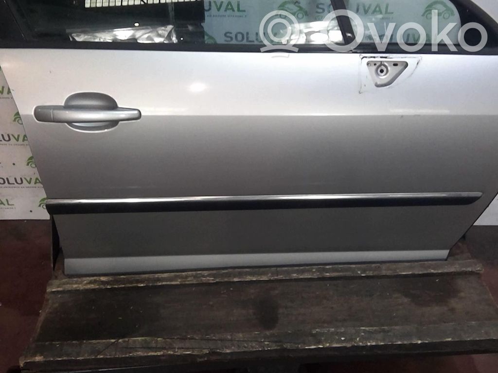 Peugeot 407 Drzwi przednie 
