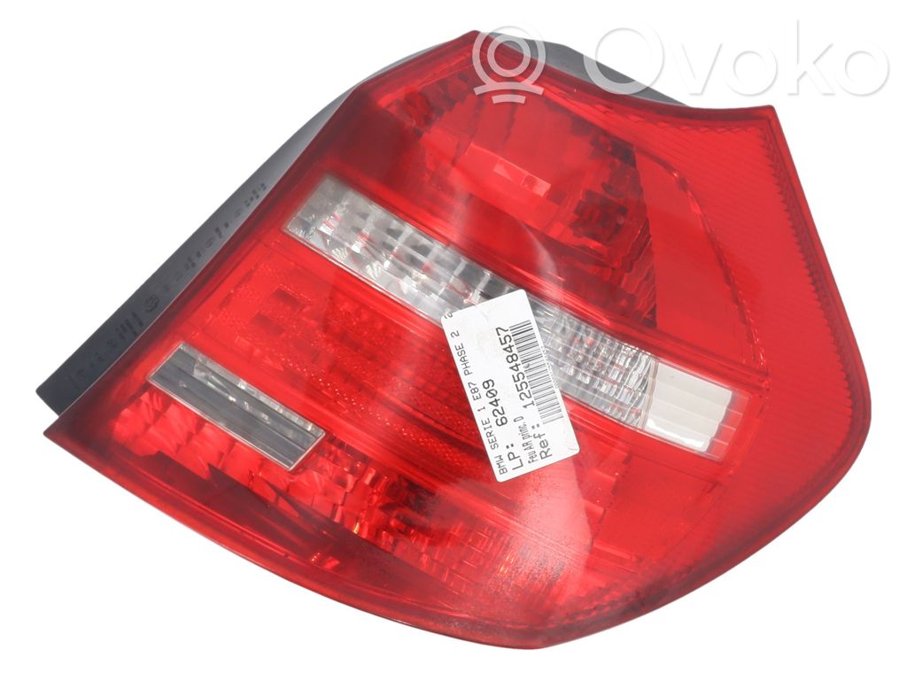 BMW 1 E81 E87 Galinis žibintas kėbule 