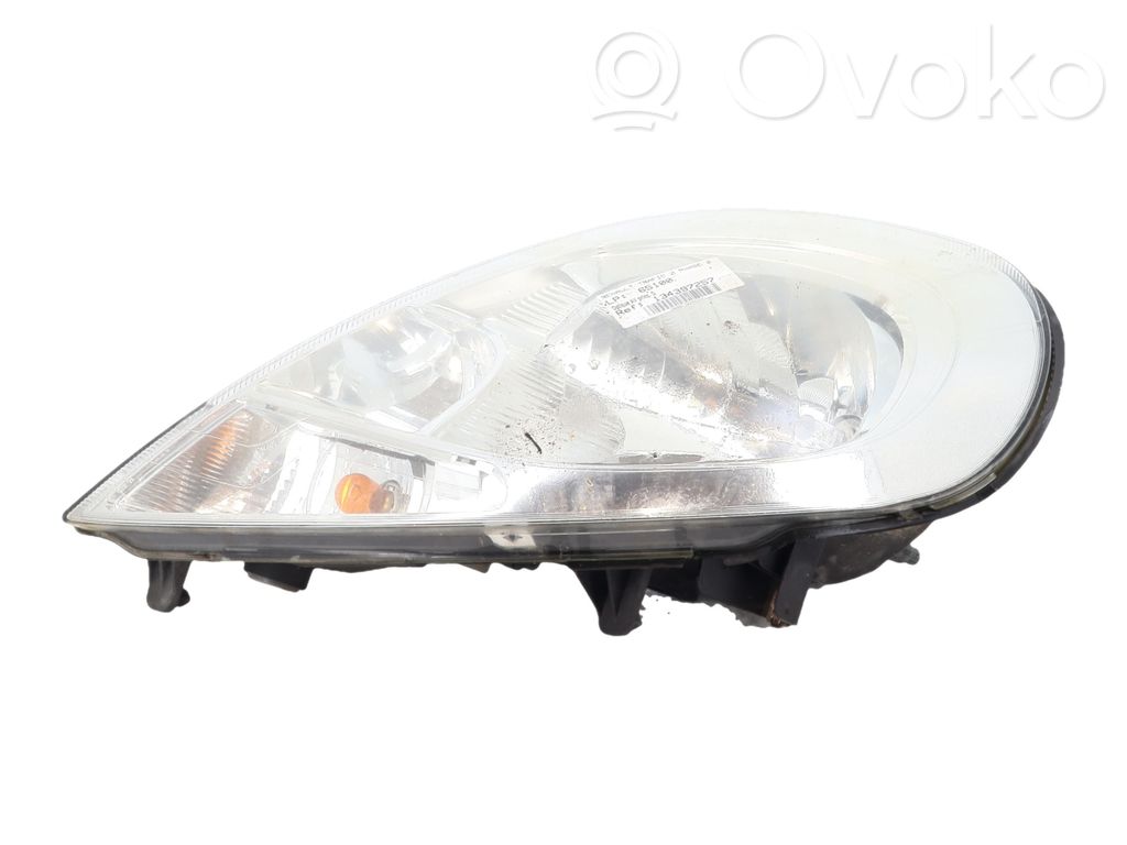 Renault Trafic II (X83) Phare frontale 