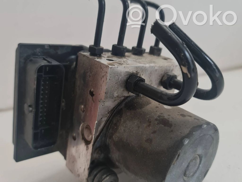 Bomba de ABS   8E0910517A