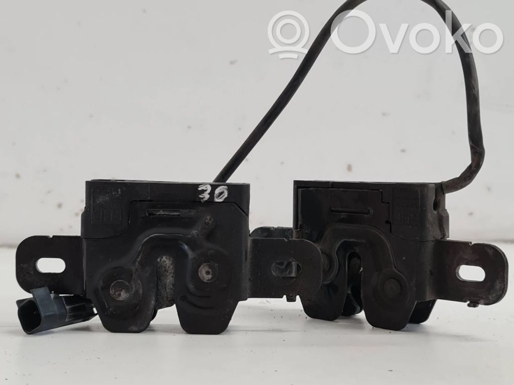 Volvo V70 Serrure de capot 