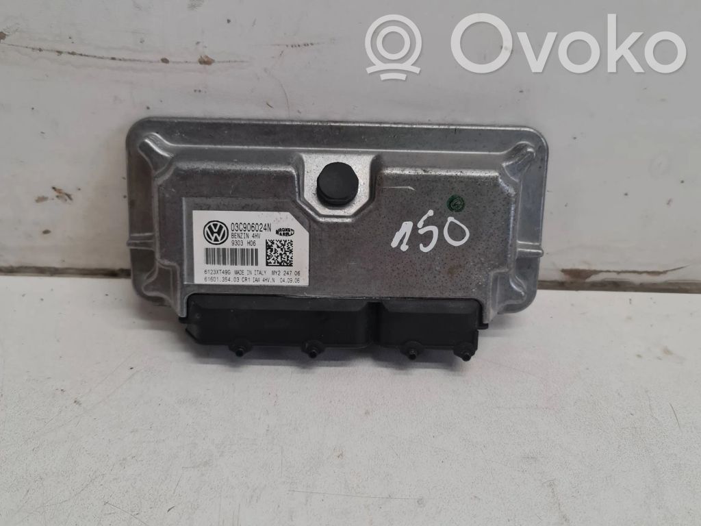 Volkswagen Caddy Engine control unit/module 