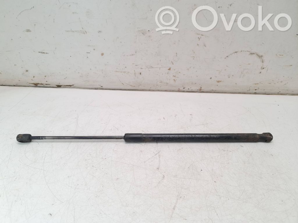 BMW 3 E90 E91 Amortizatorius galinio dangčio 
