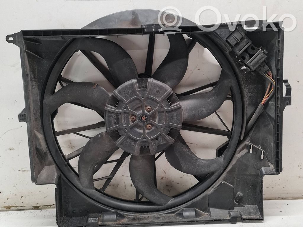 BMW 3 E90 E91 Elektrinis radiatorių ventiliatorius 