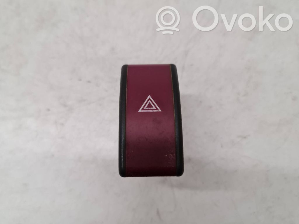 Hazard light switch   9164141,13539900,336301A