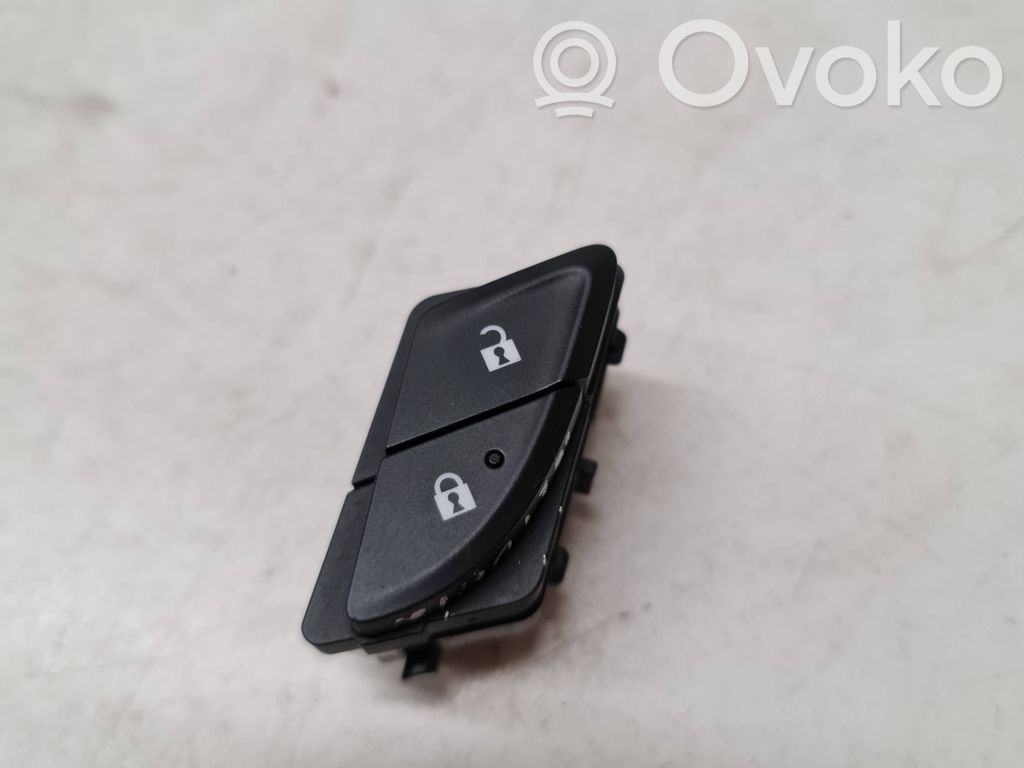 Opel Insignia B Buton comutator închidere centralizată 
