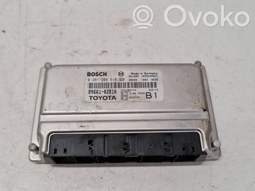 Toyota Corolla E120 E130 Variklio valdymo blokas 