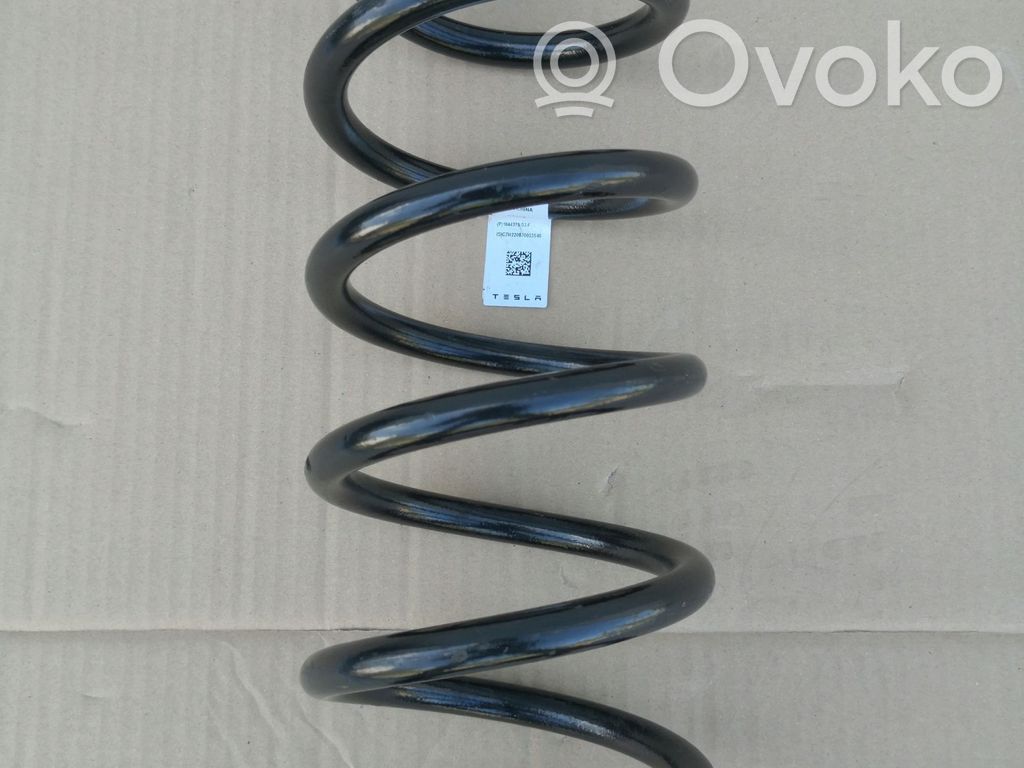 Tesla Model 3 Front coil spring 