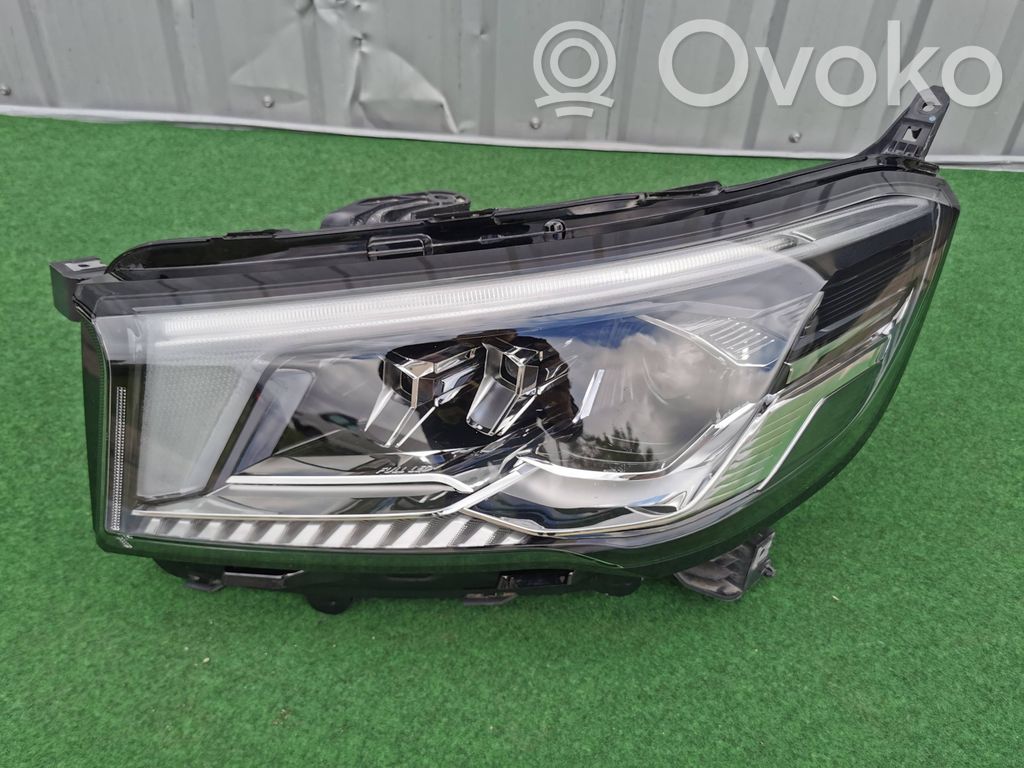 Maxus V90 Headlight/headlamp 
