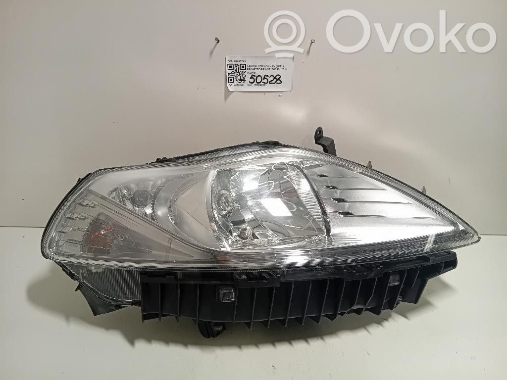 Lancia Ypsilon Etu-/Ajovalo 